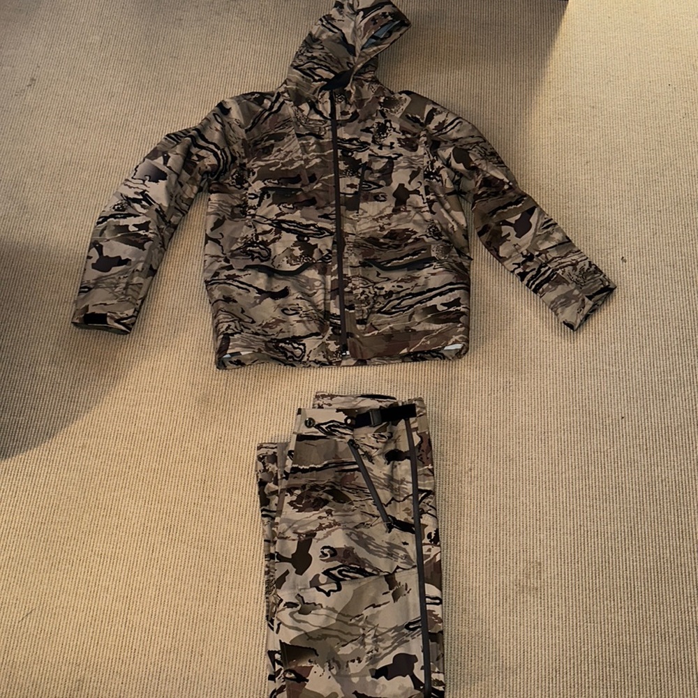 Under Armour Hunting Gore-Tex Jacket and Pants